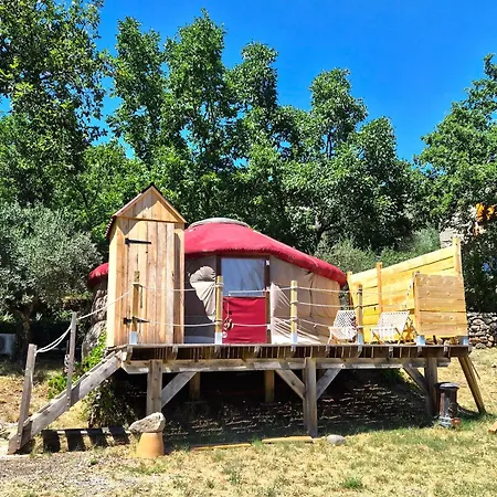 Yourte En Ardeche * Chassiers